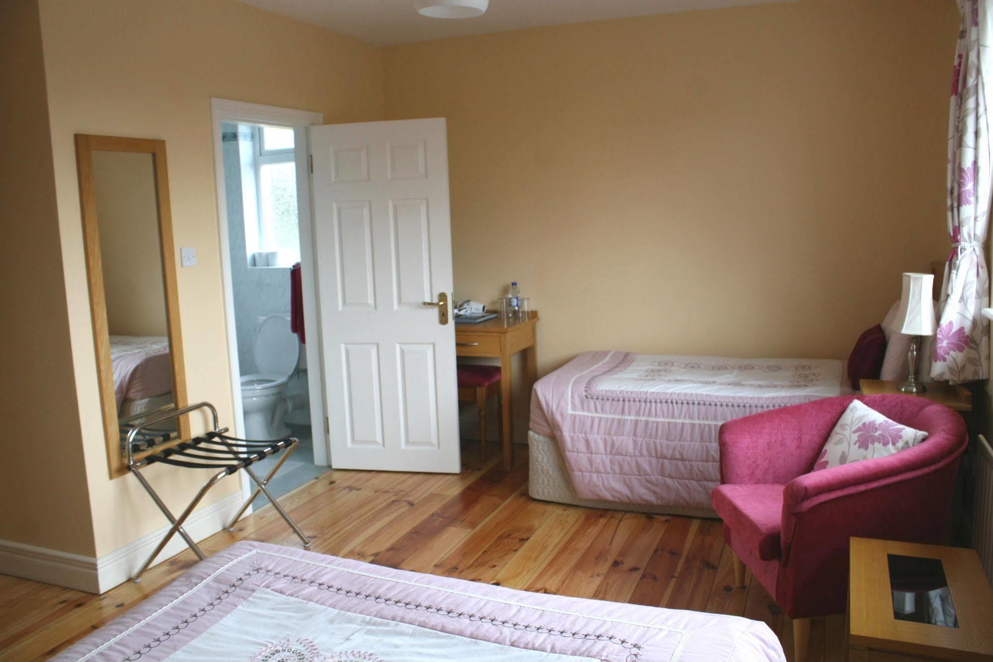 أوتيرارد Carrowntober House B & B المظهر الخارجي الصورة